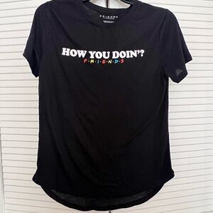 FRIENDS Black t-shirt